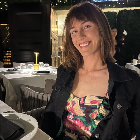 3 for $25💙Watercolor Ruched Bodysuit - Picture 5 of 8